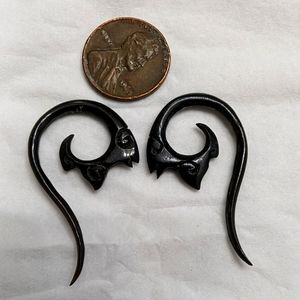 10g 1 pair of Black Bone Material Renaissance style 10(g) gauge earrings.